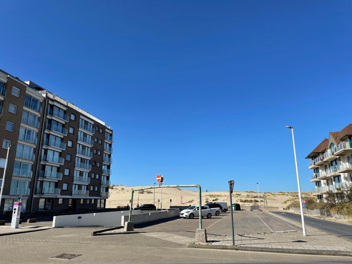 Koksijde Zeedijk Res Manh Apartment Exterior photo